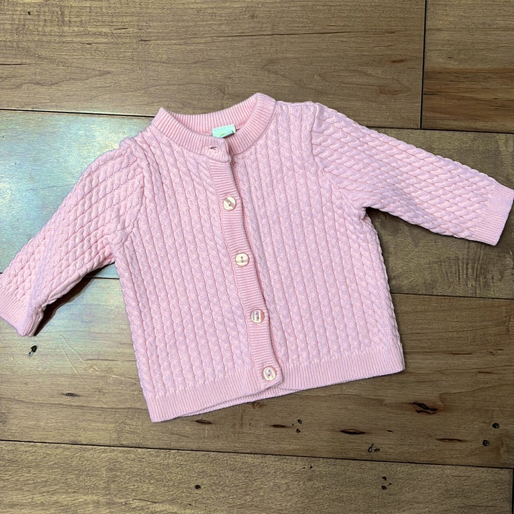 Pink cable knit sweater 6M NWOT 100% cotton with buttons